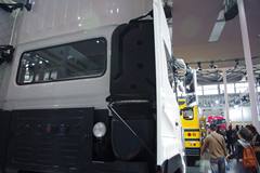 东风商用车 天龙 380马力 6X4 牵引车(DFL4250AW)