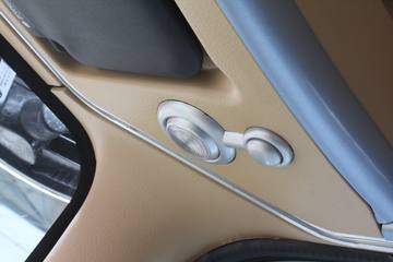 �й����� HOWO-T7H�ؿ� 400���� 8X4���������賵(����)ͼƬ