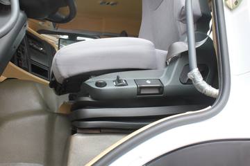 �й����� HOWO-T7H�ؿ� 400���� 8X4���������賵(����)ͼƬ