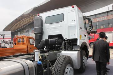 �й����� HOWO-T7H�ؿ� 400���� 8X4���������賵(����)ͼƬ