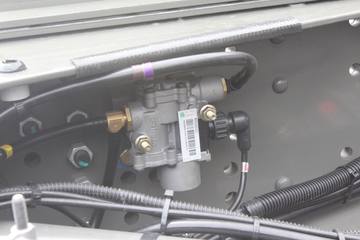 �й����� HOWO-T7H�ؿ� 400���� 8X4���������賵(����)ͼƬ