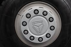 中国重汽 HOWO-T7H重卡 400马力 8X4混凝土搅拌车(底盘)(ZZ1317V326HD1)