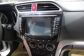 风骏6&nbsp;皮卡驾驶室                                               图片