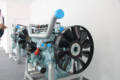 中国重汽T10.34-40 340马力 10L 国四 天然气发动机