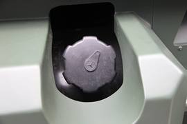 乌尼莫克&nbsp;载货车外观                                                图片