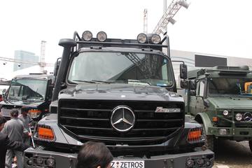 奔驰Zetros&nbsp;载货车外观                                                图片