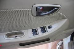 2013款中兴 威虎利比亚战车 2.8L 双排皮卡(出口)