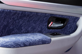 财运300&nbsp;皮卡驾驶室                                               图片