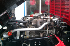 中国重汽HOWO 悍将 140马力 载货车