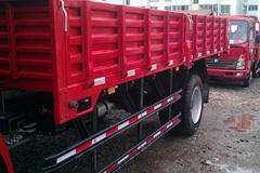 中国重汽HOWO 悍将 140马力 载货车