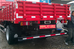 中国重汽HOWO 悍将 140马力 载货车