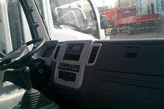 中国重汽HOWO 悍将 140马力 载货车