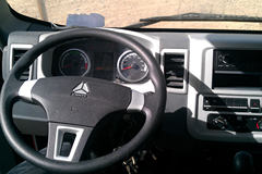 中国重汽HOWO 悍将 140马力 载货车