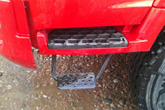 中国重汽HOWO 悍将 140马力 载货车