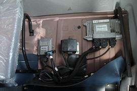 龙腾&nbsp;载货车驾驶室                                               图片