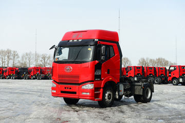 一汽解放 J6P重卡 2013款 350马力 4X2牵引车(CA4180P63K2AE4)