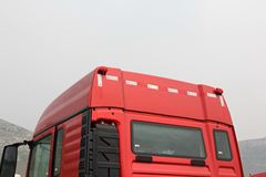 中国重汽 HOWO T5G重卡 340马力 6X4 牵引车(ZZ4257N324GC1/N2V7)