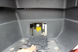 HOWO T5G&nbsp;牵引车驾驶室                                               图片