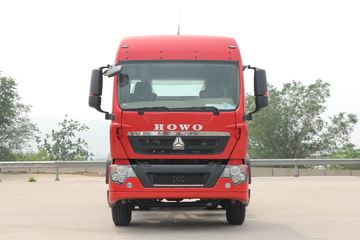 HOWO T5G 牵引车外观                                                图片