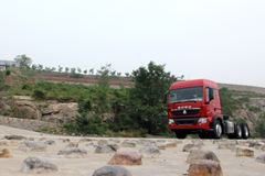 中国重汽 HOWO T5G重卡 340马力 6X4 牵引车(ZZ4257N324GC1/N2V7)