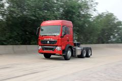 中国重汽 HOWO T5G重卡 340马力 6X4 牵引车(ZZ4257N324GC1/N2V7)