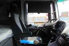 奔驰 Actros重卡 460马力 6X2R牵引车(Megaspace超大驾驶室)(型号2646)