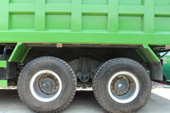 东风柳汽 霸龙 290马力 6X4 6米自卸车(LZ3200PDJ)