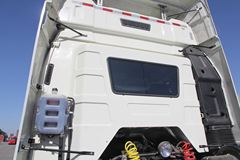 2013款解放 J6P重卡 420马力 6X4 牵引车(CA4250P66K24T1A3HE)