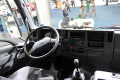 庆铃 VC46重卡 350马力 4X2牵引车(QL4180UJCR)