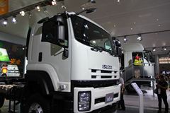 庆铃 VC46重卡 350马力 4X2牵引车(QL4180UJCR)