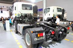 庆铃 VC46重卡 350马力 4X2牵引车(QL4180UJCR)