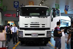 庆铃 VC46重卡 350马力 4X2牵引车(QL4180UJCR)