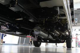 五十铃&nbsp;冷藏车底盘图片