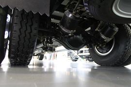 五十铃&nbsp;冷藏车底盘图片