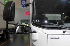 庆铃 五十铃700P 175马力 4X2 冷藏车(气刹)(QL5101XLCTPARJ)