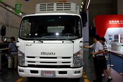 庆铃 五十铃700P 175马力 4X2 冷藏车(气刹)(QL5101XLCTPARJ)