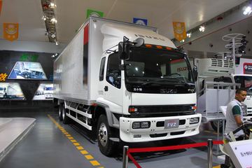 五十铃 FVZ 载货车外观                                                图片