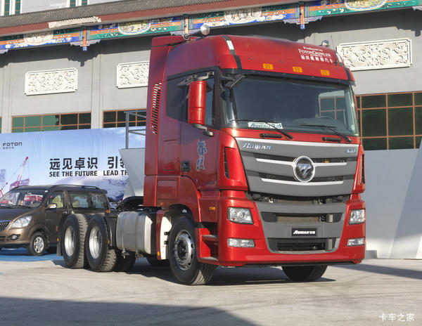福田 欧曼GTL 6系重卡 标准地板 430马力 6X4牵引车(BJ4259SNFKB-XC)