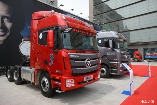 福田 欧曼GTL 9系重卡 385马力 6X4牵引车(H4-2490高顶驾驶室)