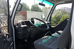 庆铃 五十铃 130马力 4X2 冷藏车(QL5040XLCHHARJ)