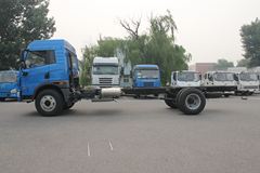 青岛解放 龙V中卡 160马力 4X2 载货车(底盘)(CA1161PK2L2EA80)