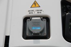 奔驰 Actros重卡 440马力 6X2R 冷藏牵引车（型号2644）
