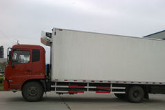 东风 天锦 180马力 4X2 冷藏车(襄樊新中昌-中昌牌)(XZC5160XLC4)
