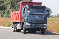 解放 J6P重卡 330马力 6X4 5.6米自卸车(CA3250P66K2L1BT1A1E)