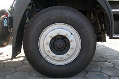 江淮 格尔发K3重卡 280马力 4X2 LNG牵引车(港口运输车)