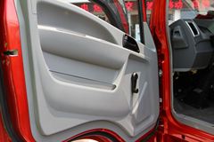 中国重汽HOWO 统帅 141马力 4.2米单排栏板轻卡(ZZ1067F341BD165)