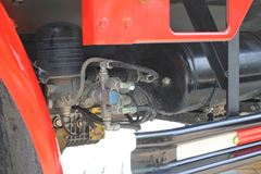 中国重汽HOWO 统帅 141马力 4.2米单排栏板轻卡(ZZ1067F341BD165)