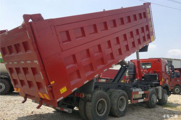 HOWO T7H��ж����ʱ������ �Ż�2��