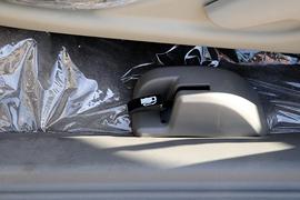 途腾T2 皮卡驾驶室                                               图片