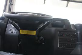 联合U系&nbsp;混凝土搅拌车驾驶室                                               图片